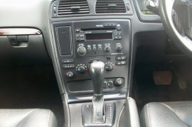 Volvo V70 2.4