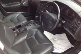 Volvo V70 2.4
