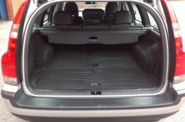 Volvo V70 2.4