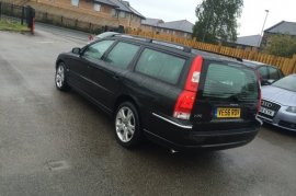 Volvo V70 2.4