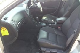 Volvo V70 2.4