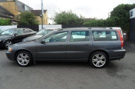 Volvo V70 2.4