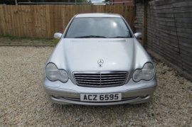 Mercedes-Benz C Class Auto 2.7