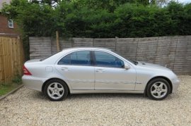 Mercedes-Benz C Class Auto 2.7