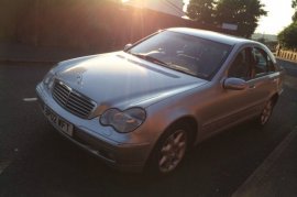 Mercedes-Benz C Class Auto 2.7