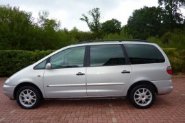 Ford Galaxy 2.3