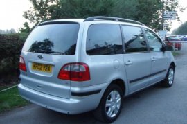 Ford Galaxy 2.3