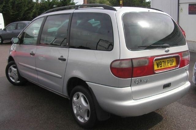 Ford Galaxy 2.3