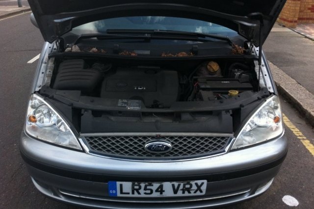 Ford Galaxy 1.9