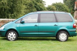 Ford Galaxy 1.9