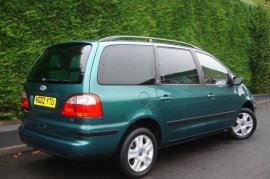 Ford Galaxy 2.3