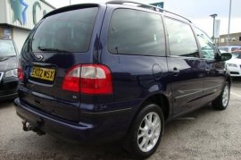 Ford Galaxy 2.3