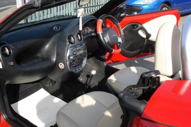 Ford Streetka 1.6
