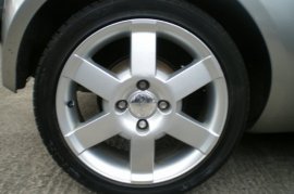 Ford Streetka 1.6