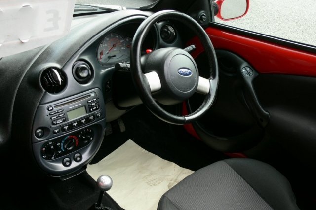Ford Streetka 1.6