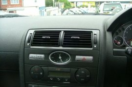 Ford Mondeo 1.8