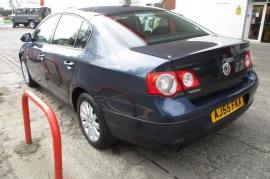  Volkswagen Passat 1.6 FSI S 4dr 