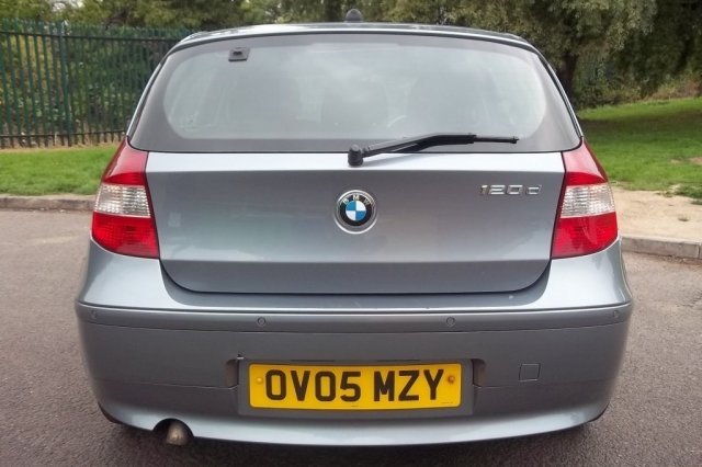 BMW 1 SERIES 2.0