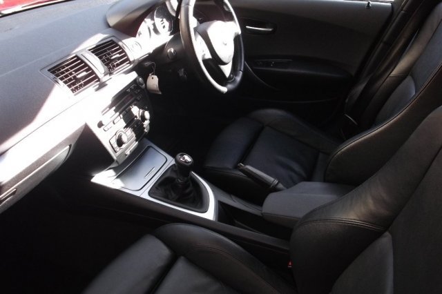 BMW 1 SERIES 2.0