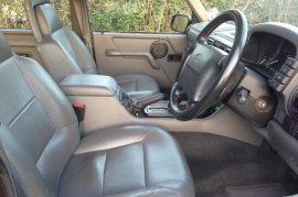 Land Rover Discovery 3.9