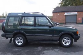 Land Rover Discovery 3.9