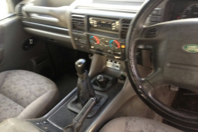 Land Rover Discovery  2.5