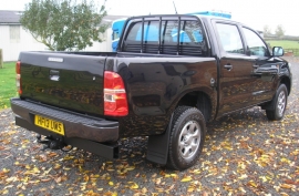  Toyota Hilux 2.5 D-4D