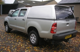 Toyota Hilux 2.5 D-4D HL2