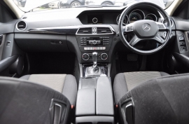 Mercedes-Benz C Class 1.8 C180 BlueEFFICIENCY SE 