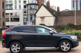 Volvo XC60 2.4 D4 R-Design Geartronic AWD