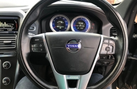 Volvo XC60 2.4 D4 R-Design Geartronic AWD