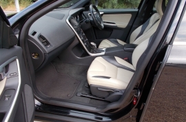 Volvo XC60 D5 [215] R DESIGN Nav 5dr AWD Geartroni