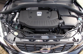 Volvo XC60 D5 [215] R DESIGN Nav 5dr AWD Geartroni