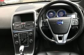Volvo XC60 2.4 D5 R-Design Geartronic AWD 5dr
