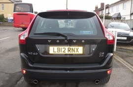 Volvo XC60 2.4 D5 SE Lux Geartronic AWD (s/s)