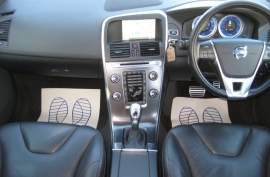 Volvo XC60 2.4 D5 R-Design Geartronic AWD 5dr