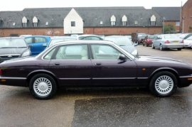 Jaguar XJ XJ8 3.2