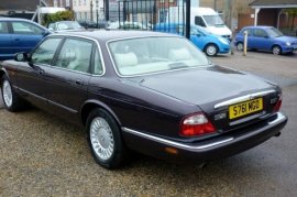 Jaguar XJ XJ8 3.2