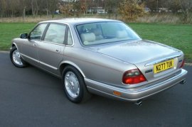 Jaguar XJ XJ8 3.2