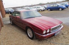 Jaguar XJ 4.0