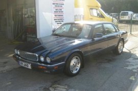 Jaguar XJ6 3.2