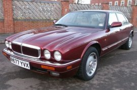 Jaguar XJ 3.2
