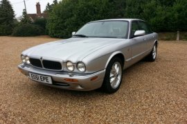 Jaguar XJ XJ8 4.0