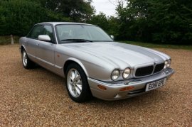 Jaguar XJ XJ8 4.0