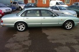 Jaguar XJ 3.2